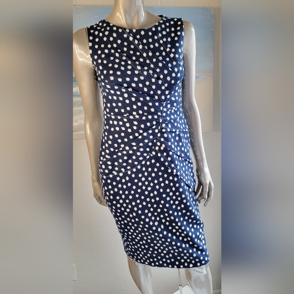 $2,800 OSCAR DE LA RENTA PICASSO SILK LINED BLUE DOT DAY DRESS US 4, 8, and 10 - Picture 3 of 9